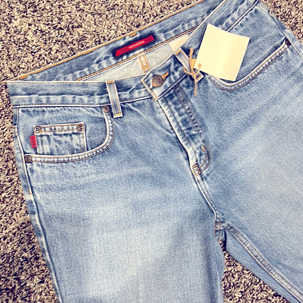 BCBG Jeans. Size 5/6R